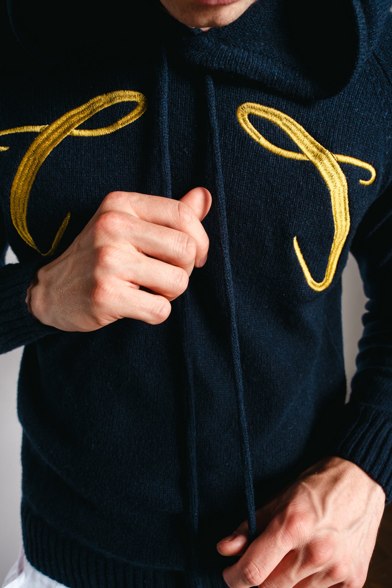 Champagneros Club Sylt - 100% Cashmere Hoodie, Made in Italy - Navy Blue