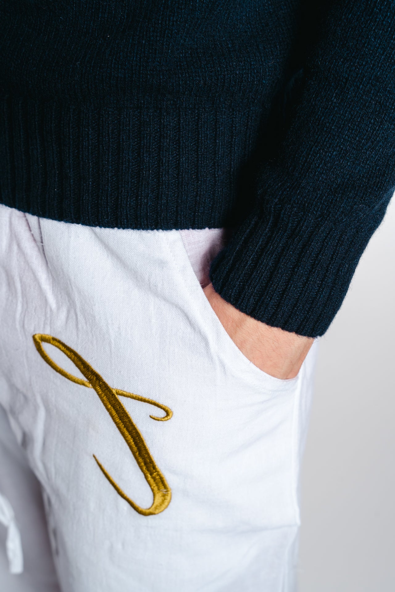 Champagneros Club Sylt - 100% Cashmere Hoodie, Made in Italy - Navy Blue